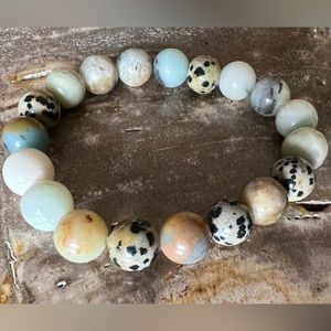 New Beaded Stretchy Bracelet w/ Amazonite & Jasper 10mm 19 20 cms